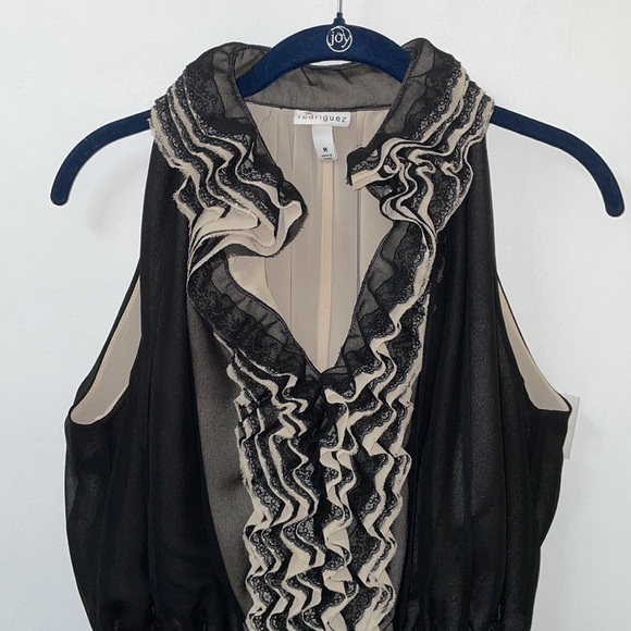 Robert Rodriguez Ruffled Top Blouse Medium EUC - Picture 9 of 14